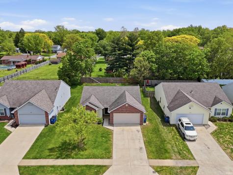 2504 Grand Canyon Corridor Fort Wayne IN 46808