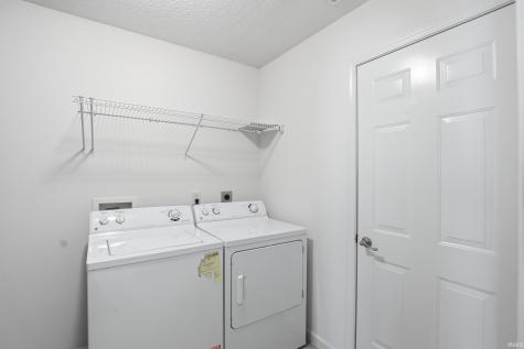 2504 Grand Canyon Corridor Fort Wayne IN 46808
