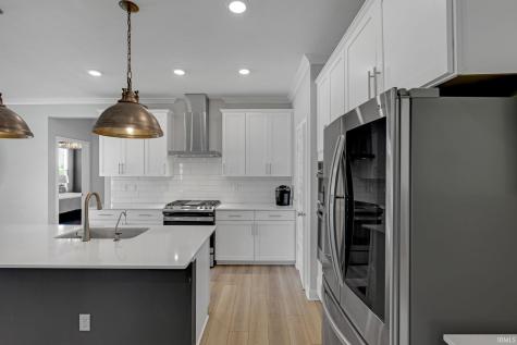 5216 Bayberry Court Whitestown IN 46075