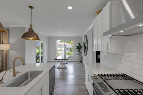 5216 Bayberry Court Whitestown IN 46075