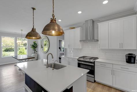5216 Bayberry Court Whitestown IN 46075