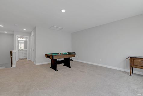 5216 Bayberry Court Whitestown IN 46075