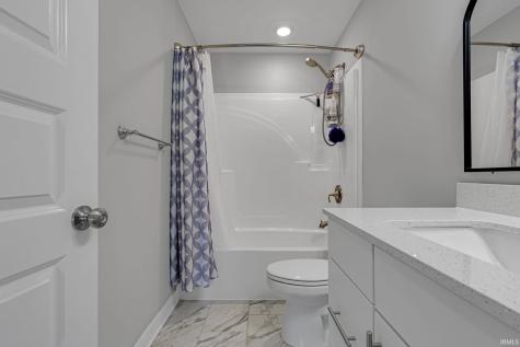 5216 Bayberry Court Whitestown IN 46075