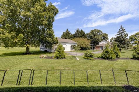 5216 Bayberry Court Whitestown IN 46075