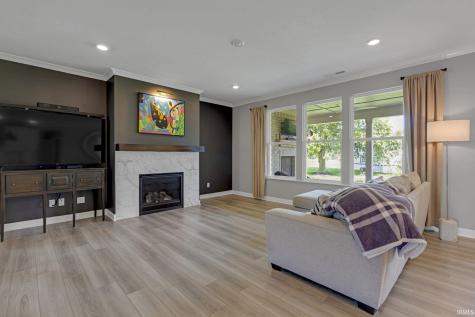 5216 Bayberry Court Whitestown IN 46075
