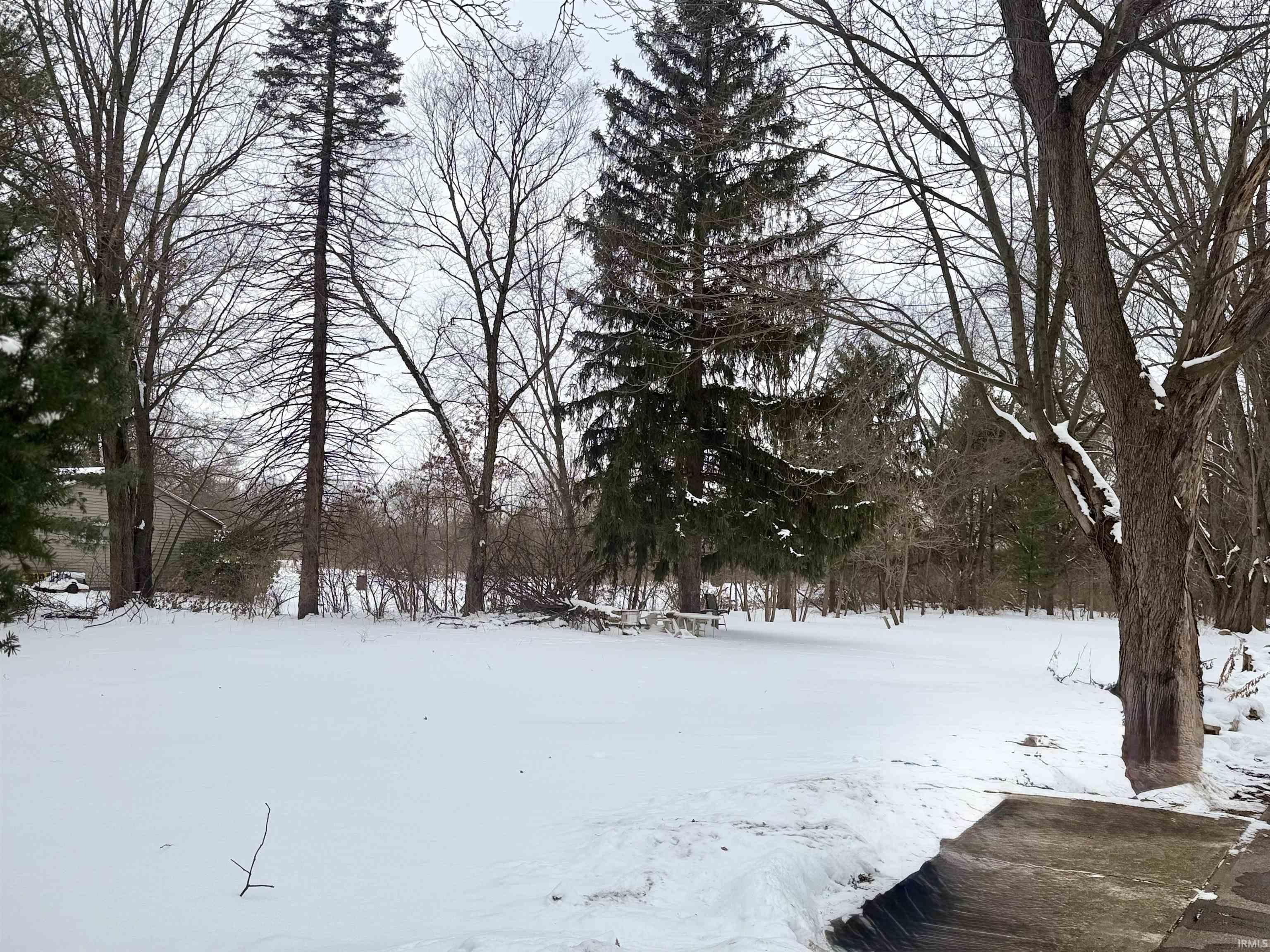 2731 Pleasant Plain Avenue Elkhart IN 46517
