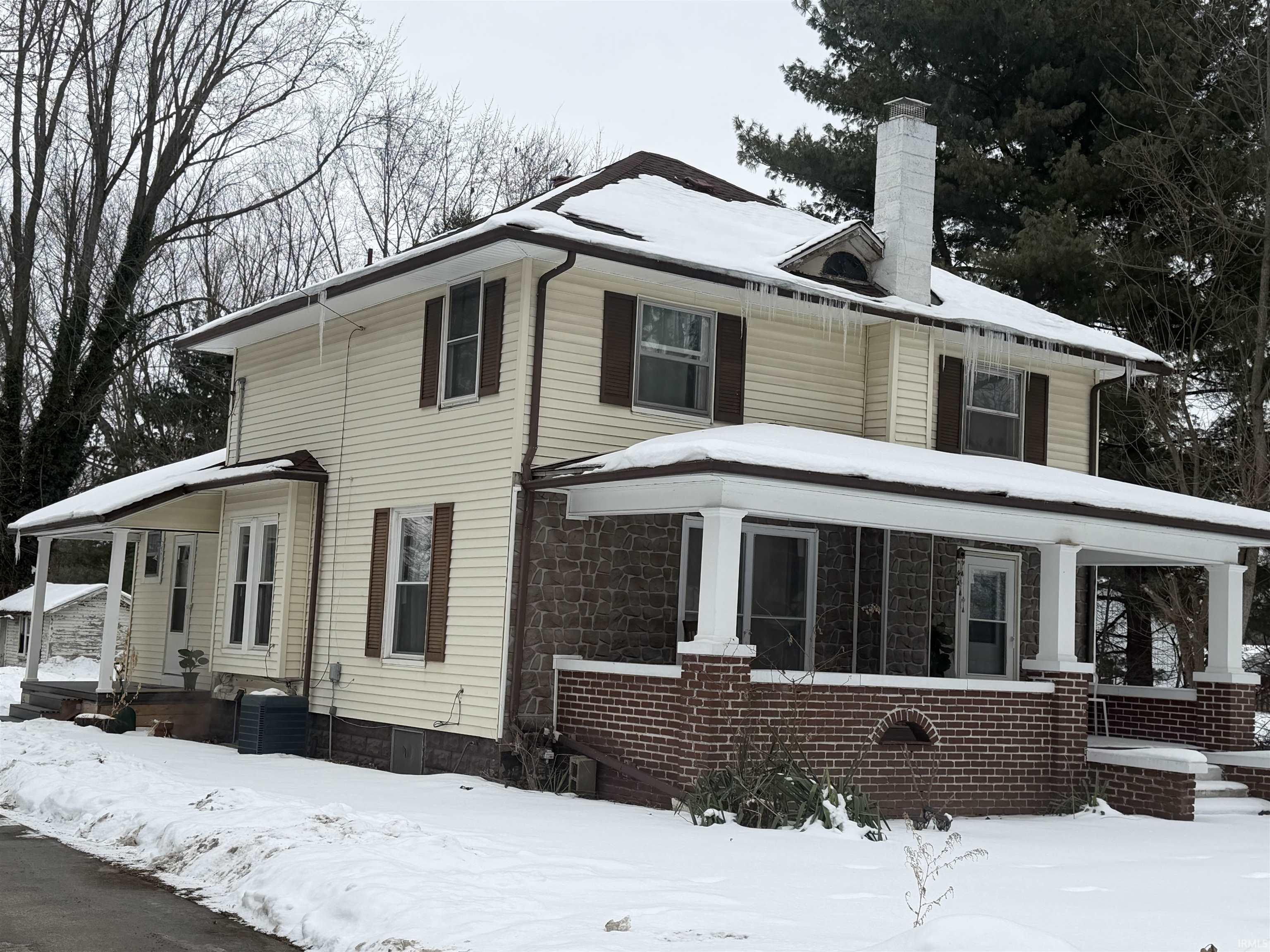 2731 Pleasant Plain Avenue Elkhart IN 46517