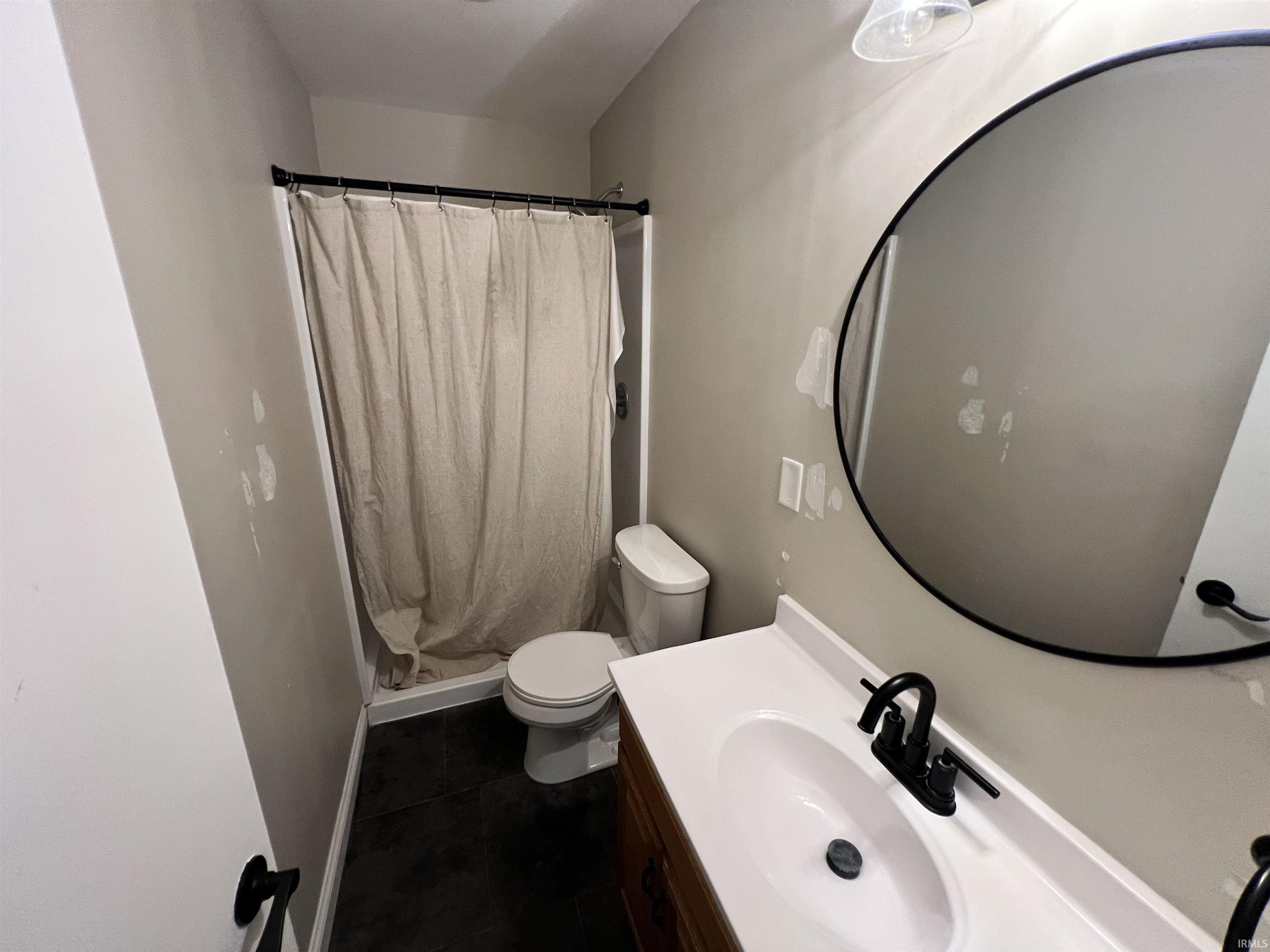 1935 Trent Way South Bend IN 46614