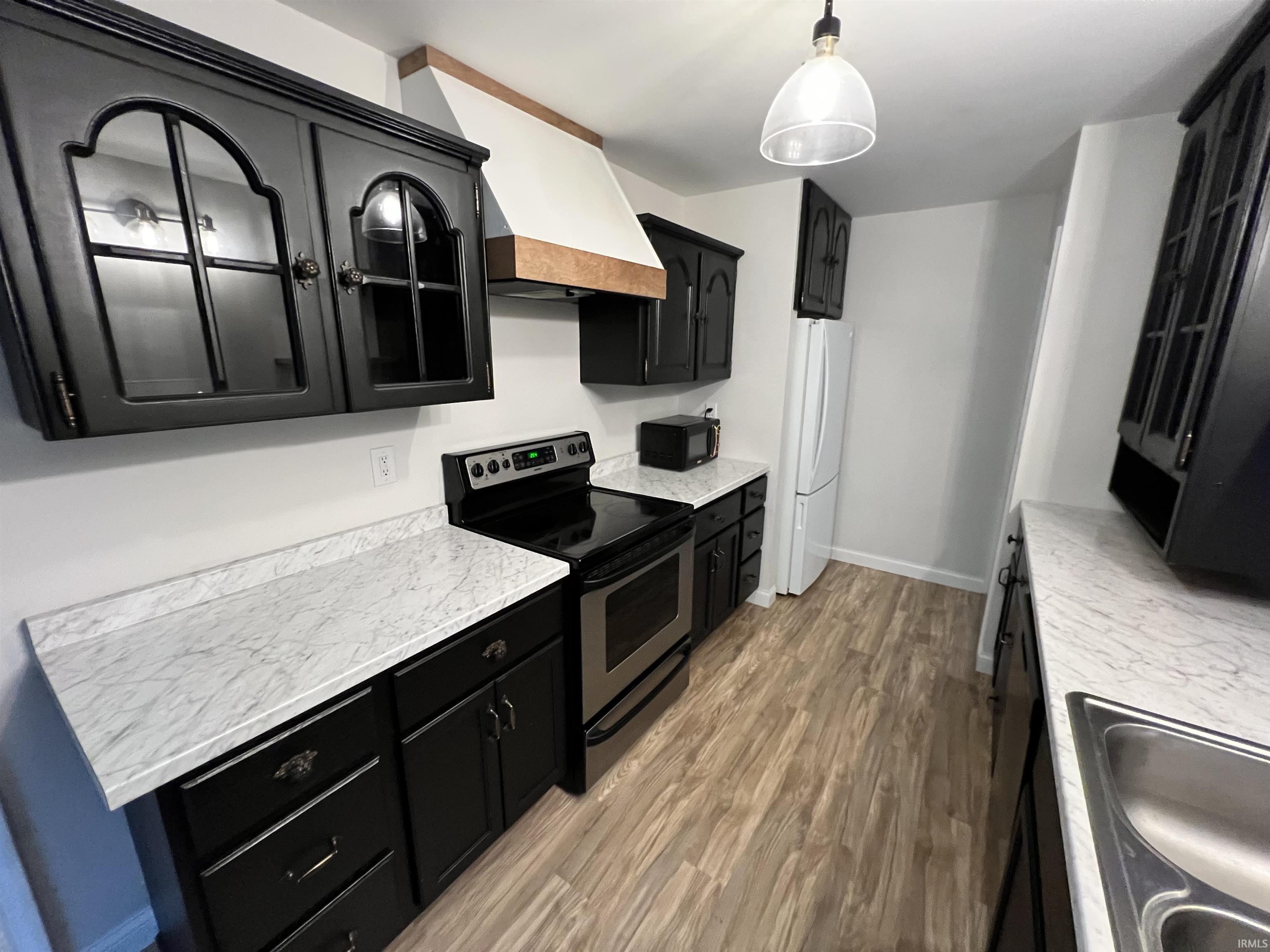 1935 Trent Way South Bend IN 46614