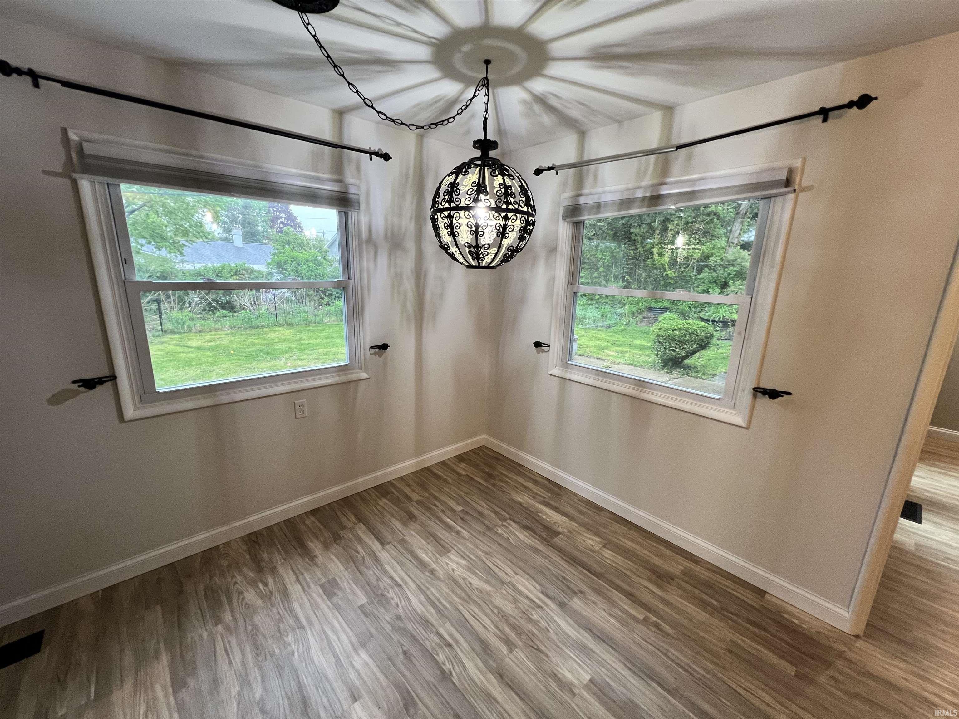 1935 Trent Way South Bend IN 46614