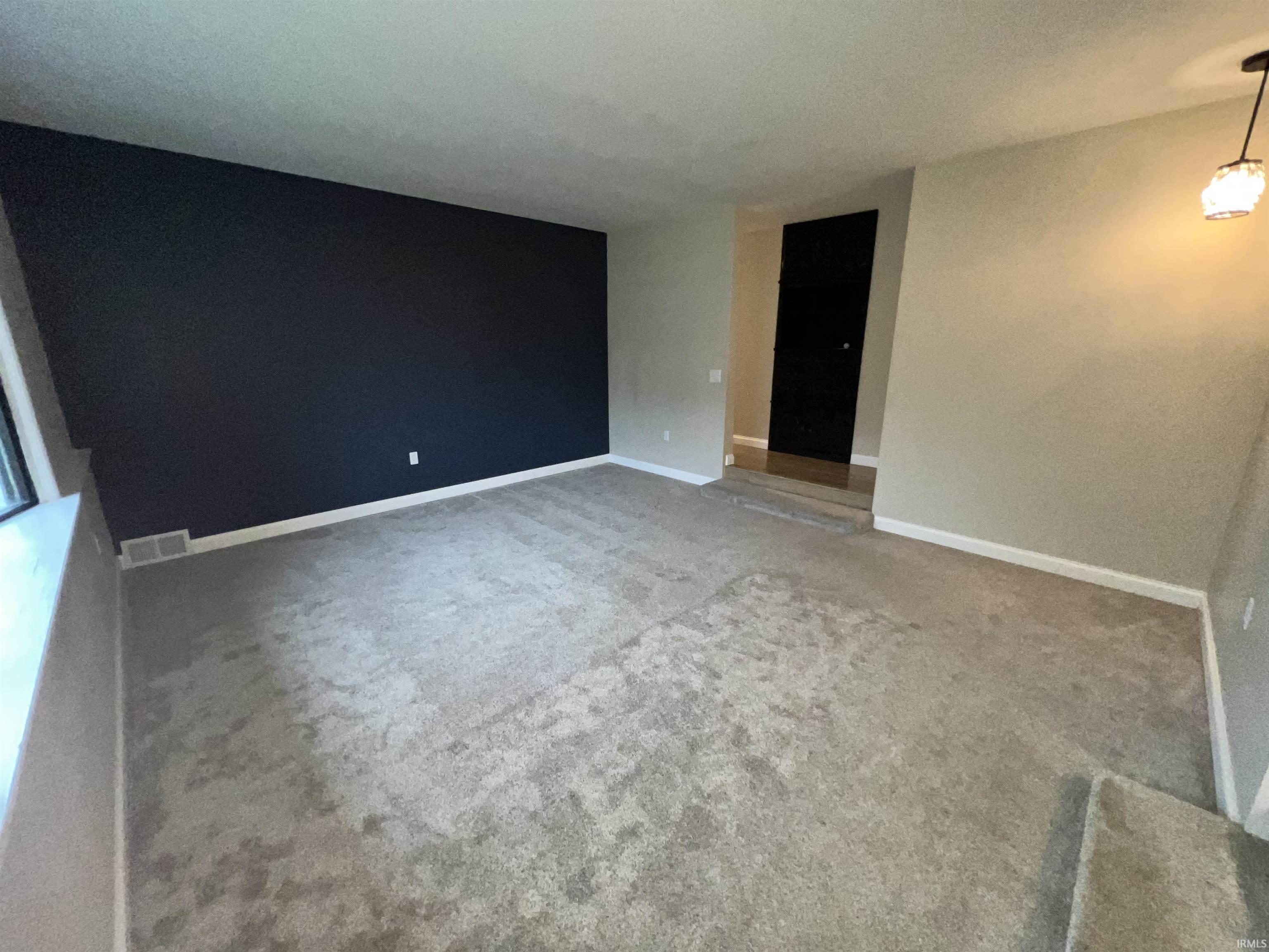 1935 Trent Way South Bend IN 46614