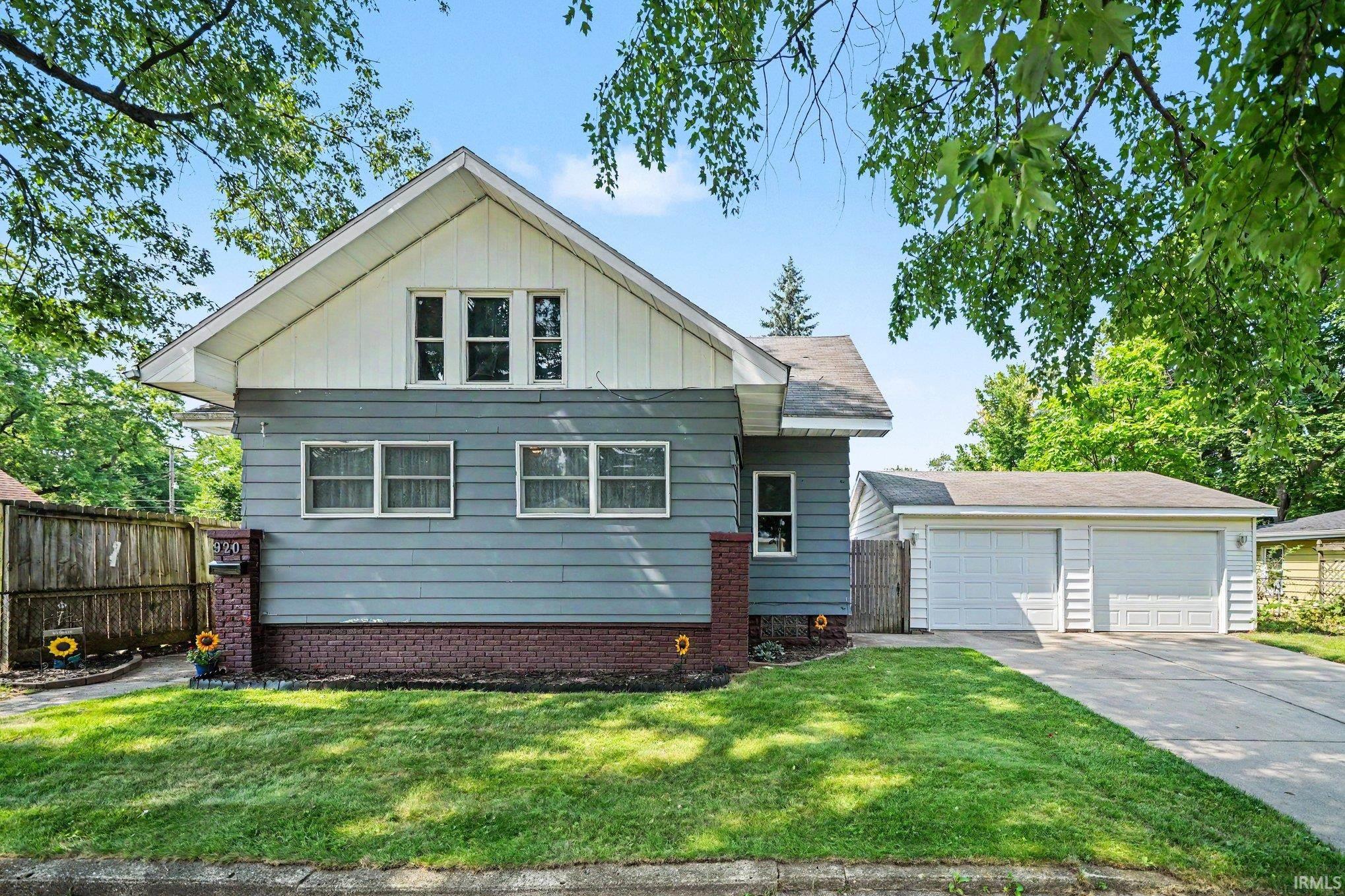 920 W Broadway Street Mishawaka IN 46545