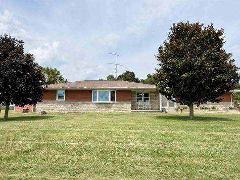 8842 S 450 E Road Ferdinand IN 47532