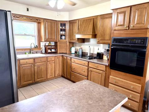 8842 S 450 E Road Ferdinand IN 47532