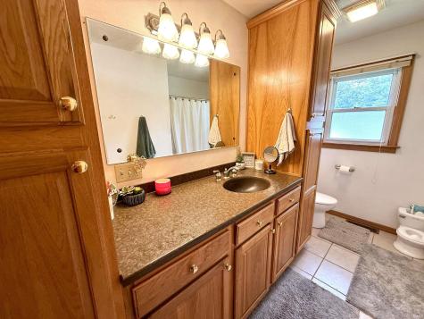 8842 S 450 E Road Ferdinand IN 47532