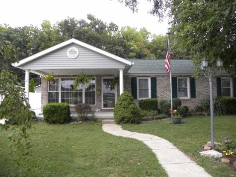 679 E Indiana Avenue Spencer IN 47460