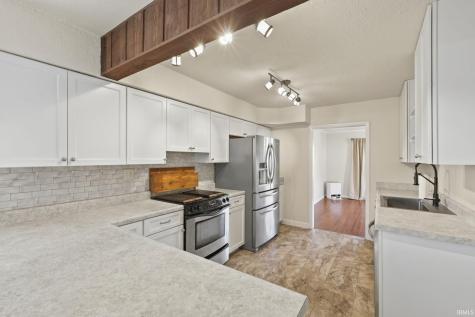 8791 W Kirksville Road Bloomington IN 47403