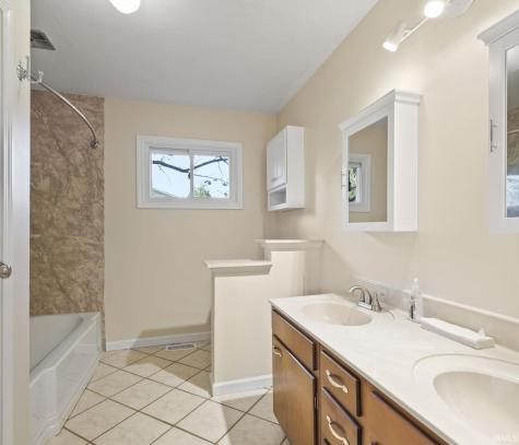 8791 W Kirksville Road Bloomington IN 47403