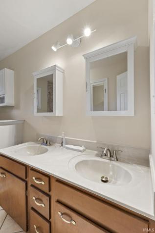 8791 W Kirksville Road Bloomington IN 47403