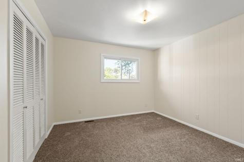8791 W Kirksville Road Bloomington IN 47403