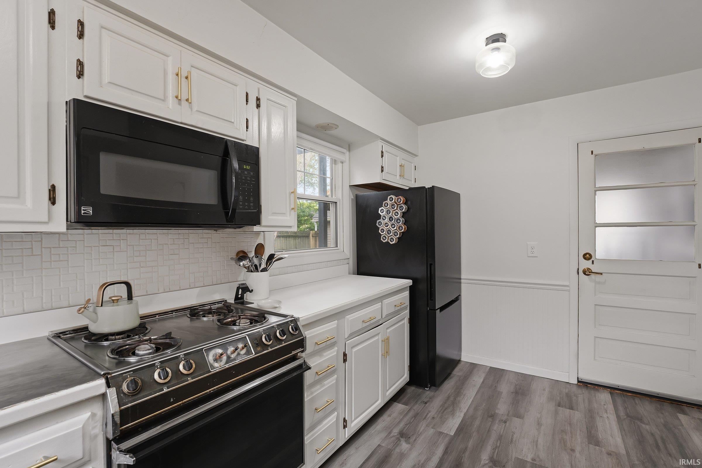 162 Manor Avenue Elkhart IN 46516