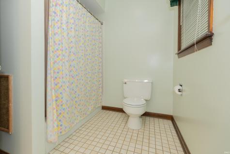 615 Crestmont Drive Evansville IN 47712