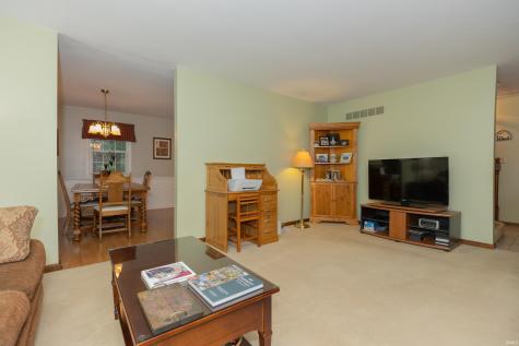 615 Crestmont Drive Evansville IN 47712