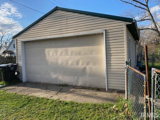 1709 Leer Street South Bend IN 46613