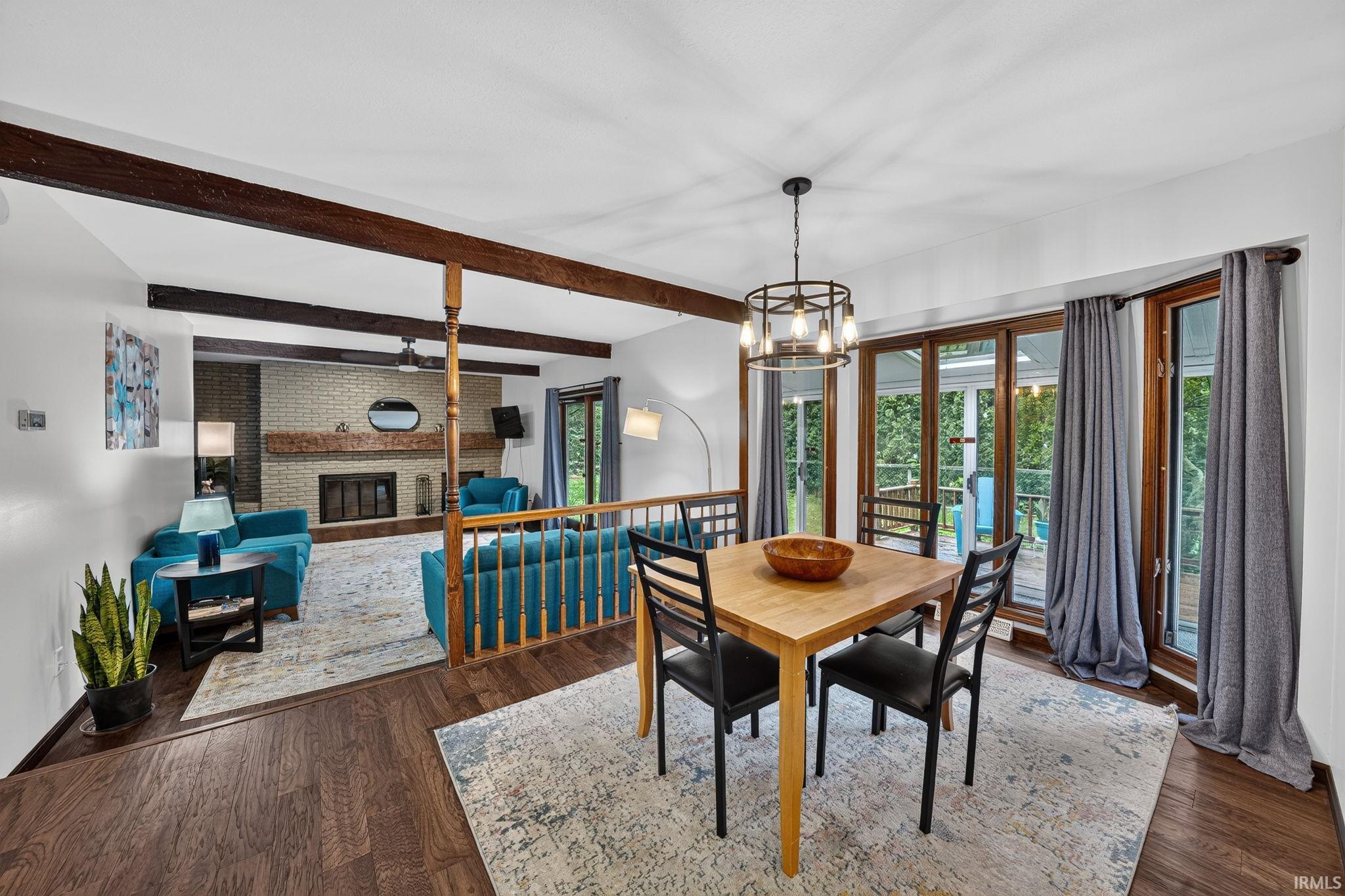 51877 N Shoreham Court South Bend IN 46637