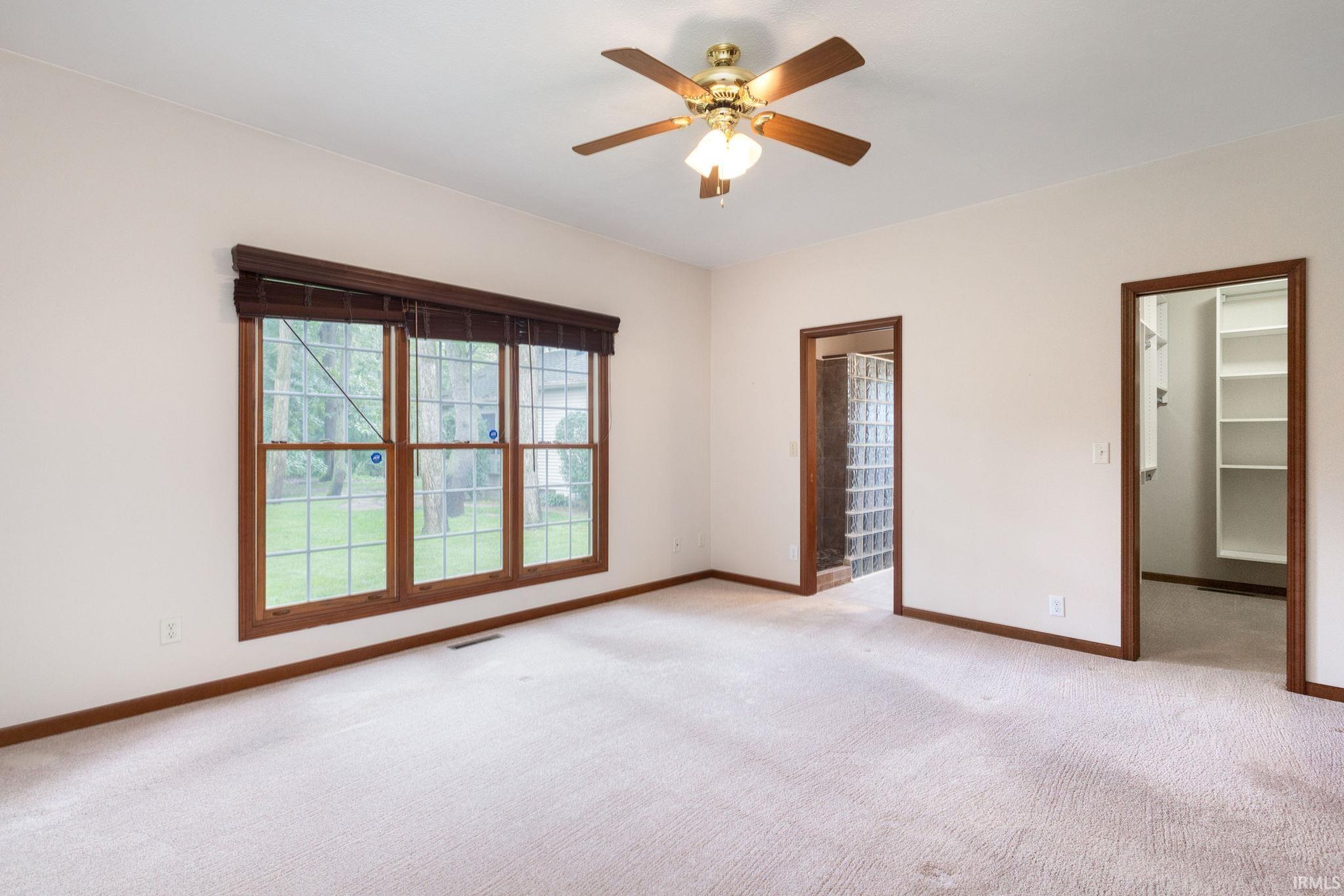 2216 Woodland Court Elkhart IN 46514