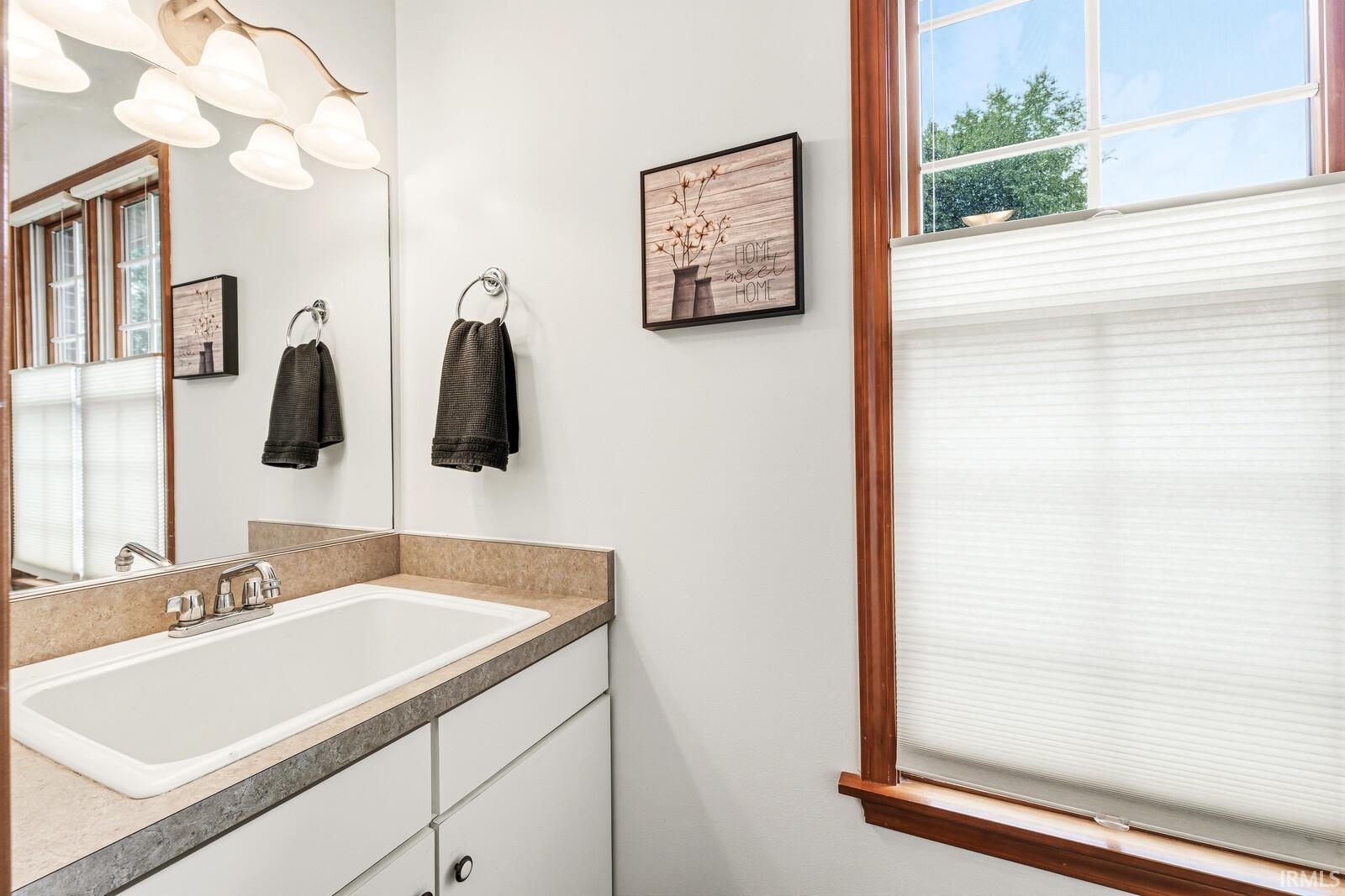 53143 Trinity Court Elkhart IN 46514