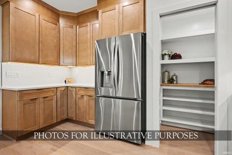 1904 Hartman Drive South Bend IN 46617