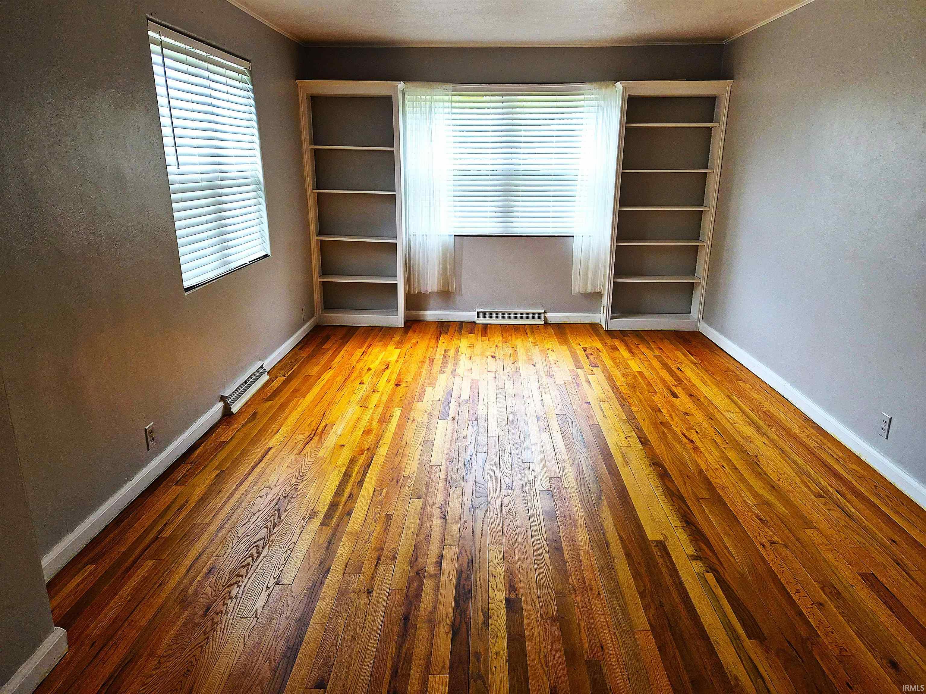 1004 E Woodside Street South Bend IN 46614