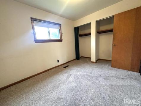 112 Edgewood Drive Bedford IN 47462