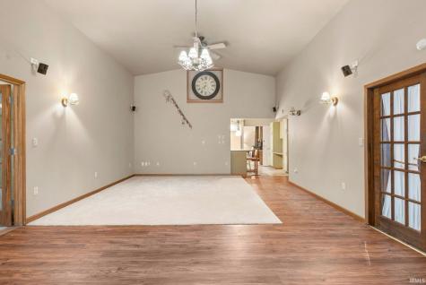 53316 Nadine Street South Bend IN 46637