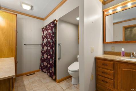 53316 Nadine Street South Bend IN 46637