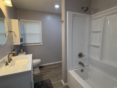 722 W Alton Street Bicknell IN 47512