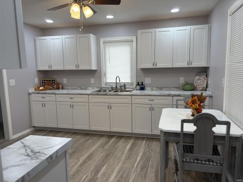 722 W Alton Street Bicknell IN 47512