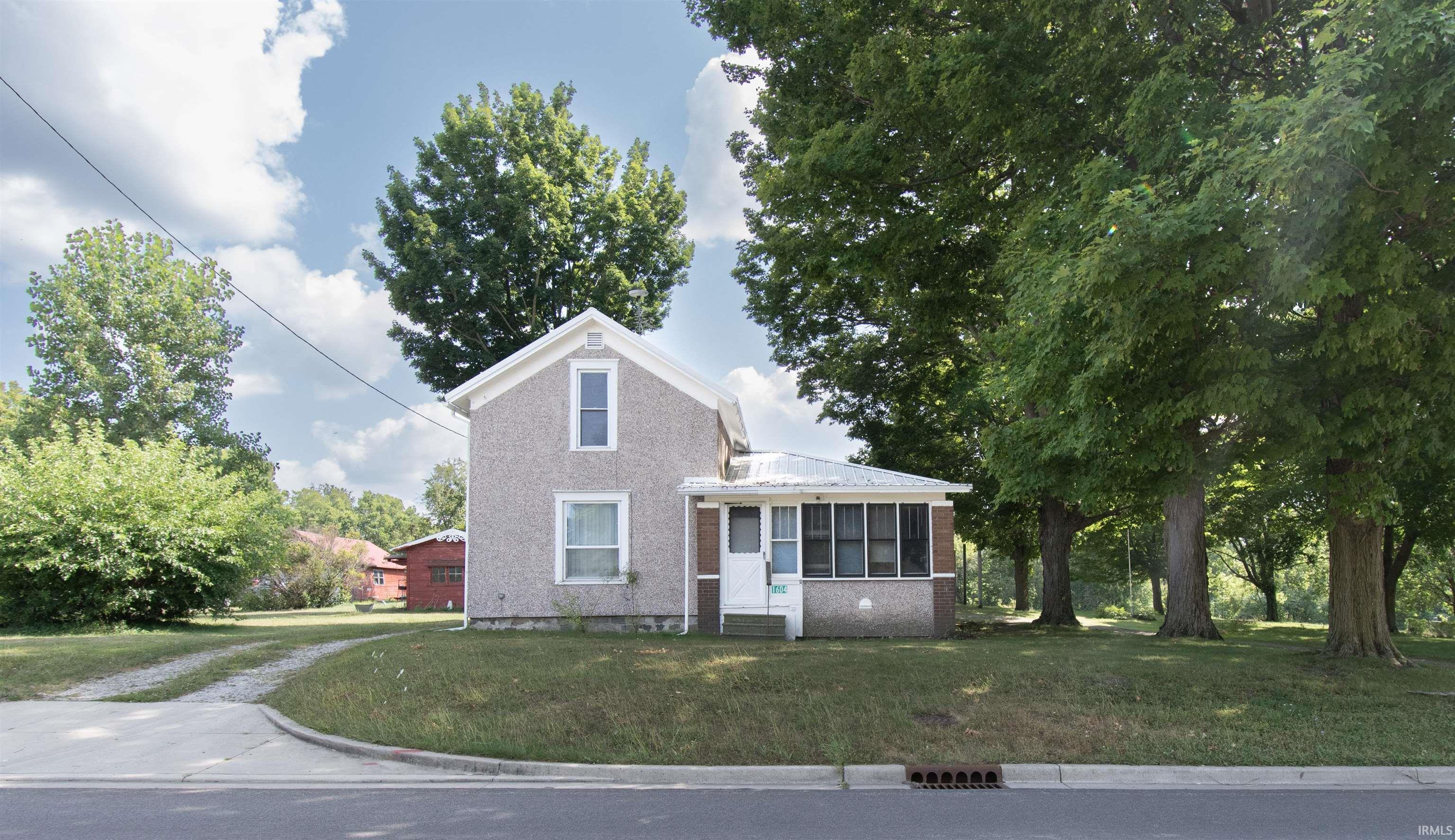 1604 Dowling Street Kendallville IN 46755