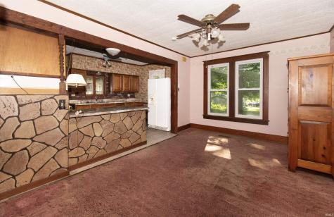 1604 Dowling Street Kendallville IN 46755