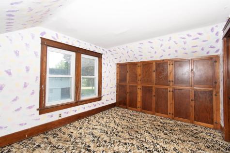 1604 Dowling Street Kendallville IN 46755