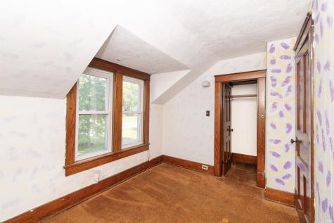 1604 Dowling Street Kendallville IN 46755