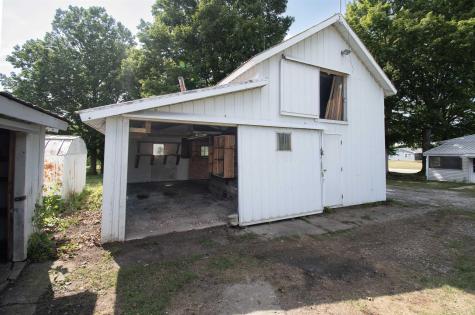 1604 Dowling Street Kendallville IN 46755