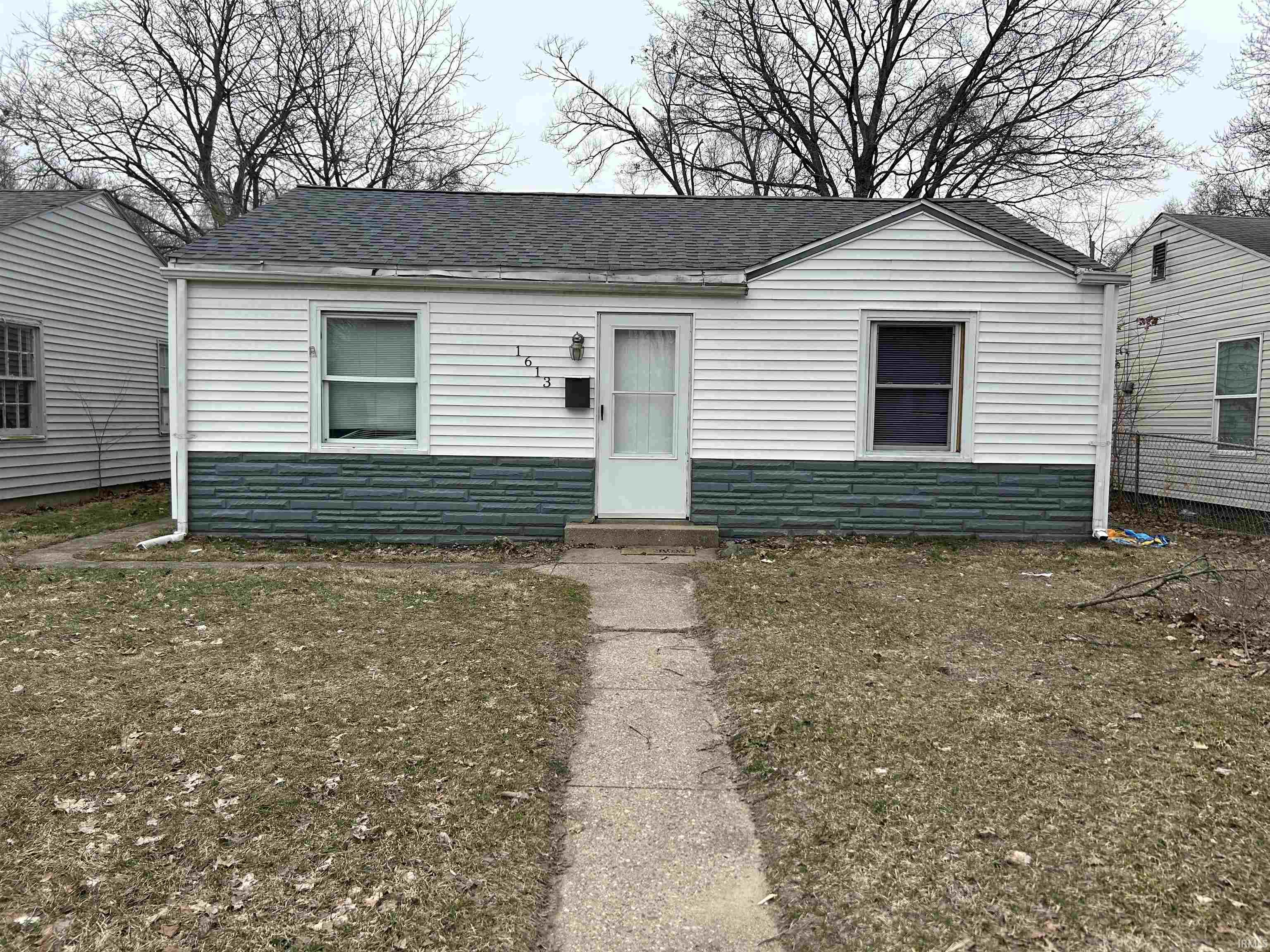 1613 Wilber Street South Bend IN 46628