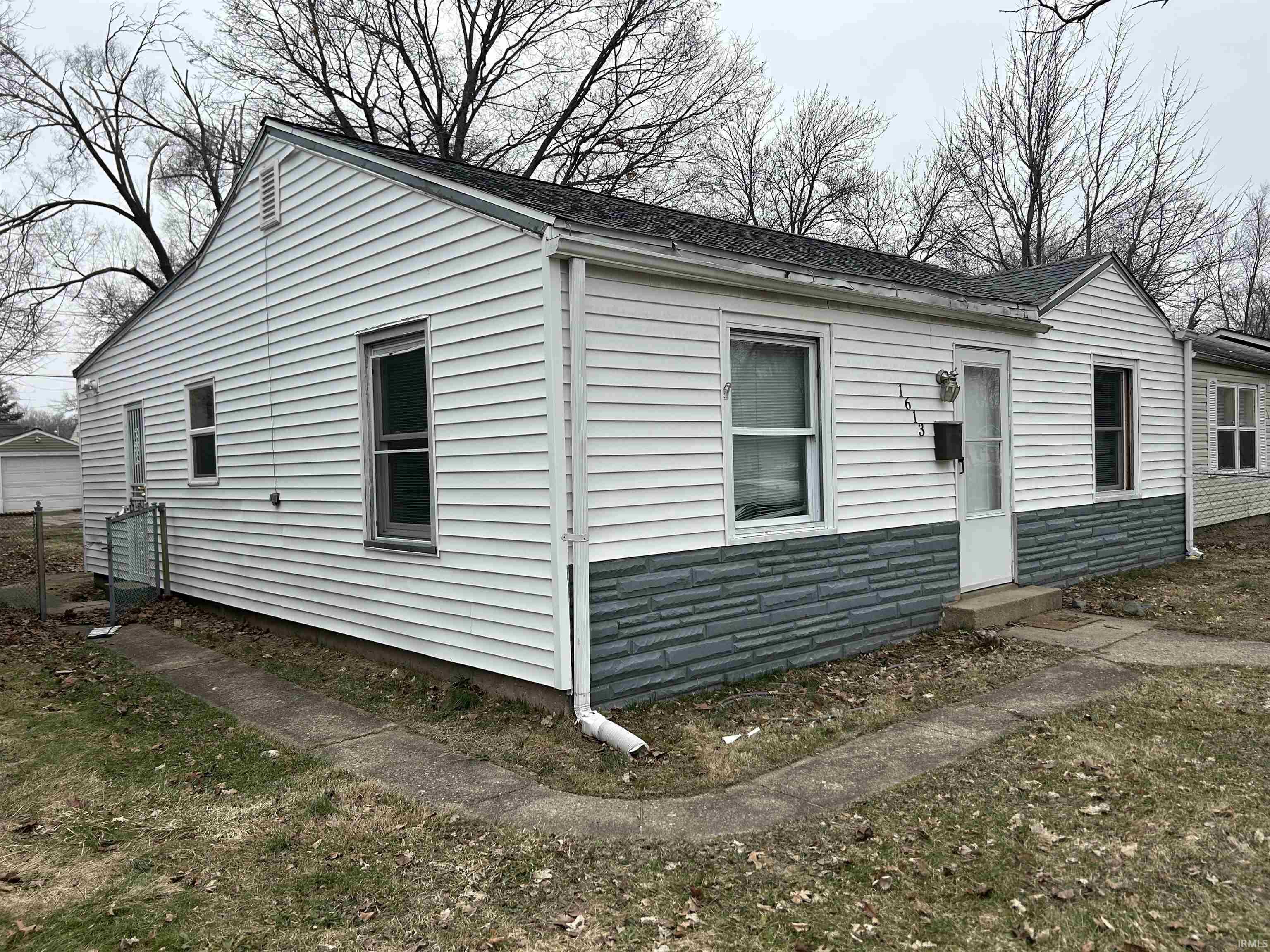 1613 Wilber Street South Bend IN 46628