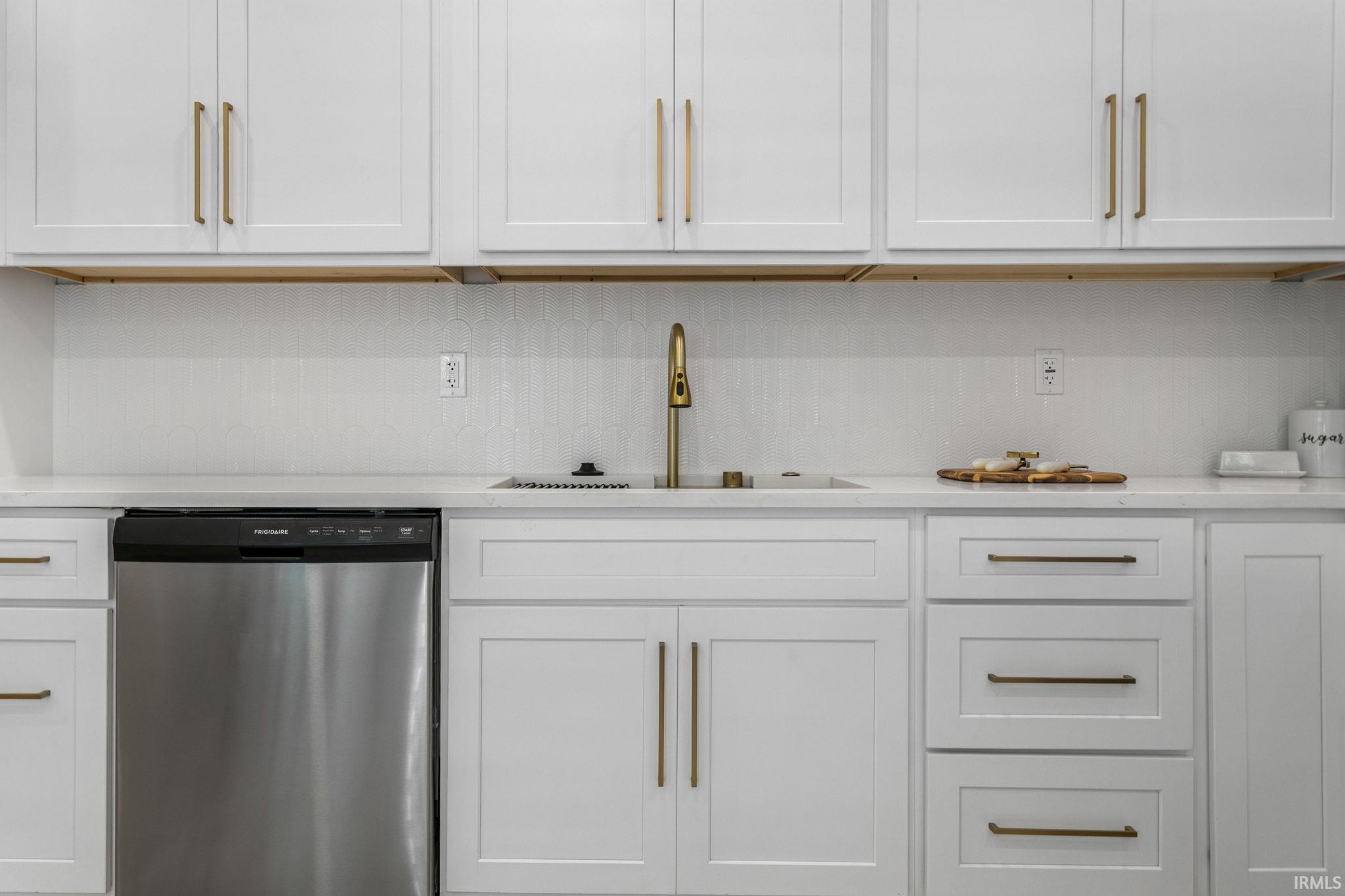 1135 Harvey Street South Bend IN 46616