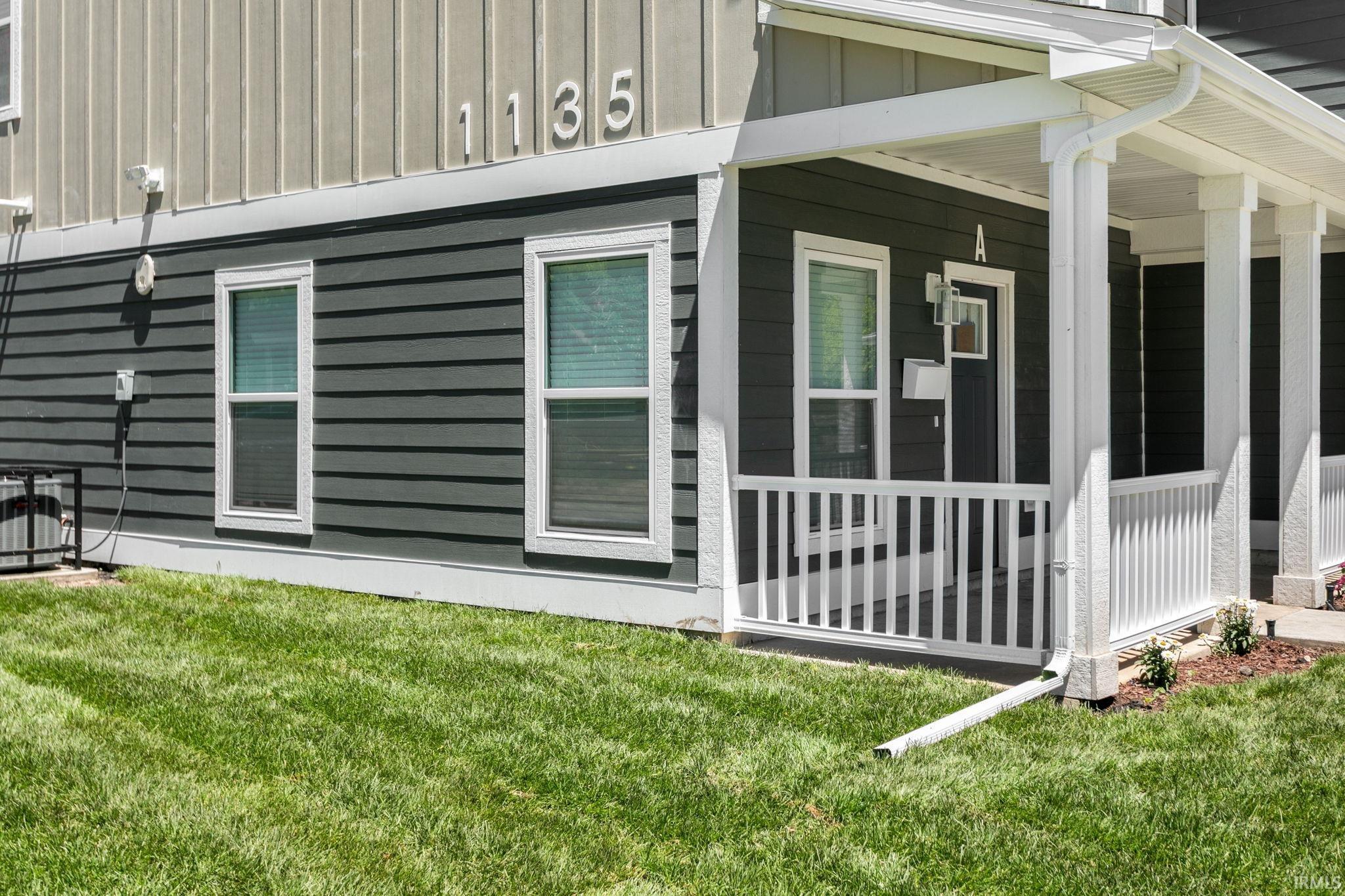 1135 Harvey Street South Bend IN 46616