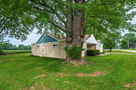 7700 W Cornbread Road Yorktown IN 47396