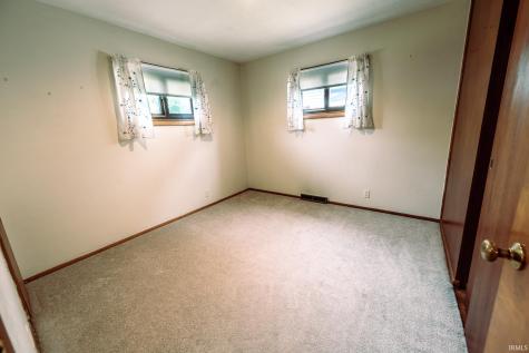 1321 Canterbury Drive South Bend IN 46628