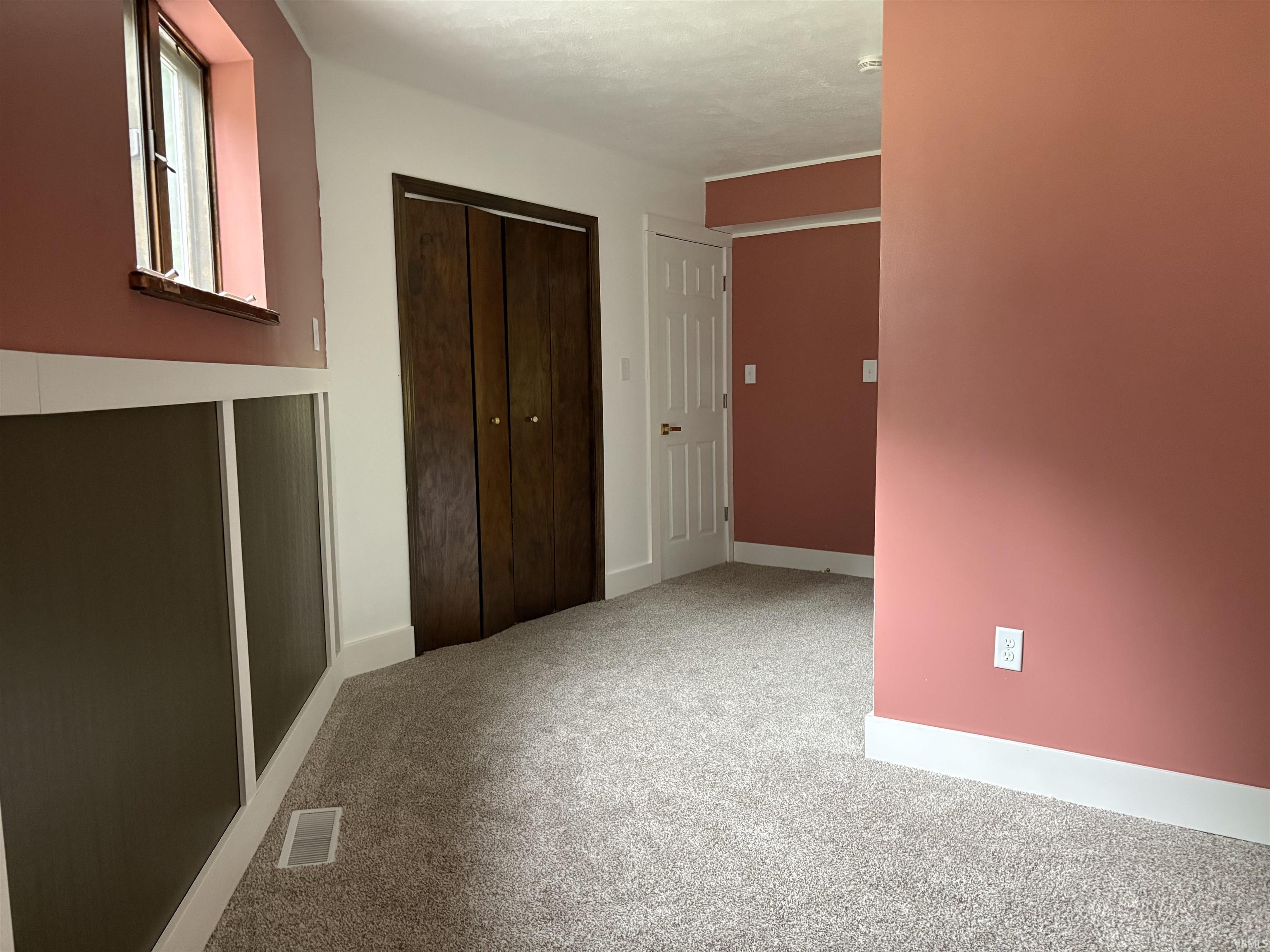 8492 N 1050 E Road Walkerton IN 46574